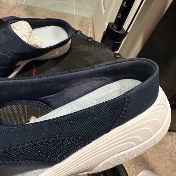 Navy blue slide one - Picture 4 of 7